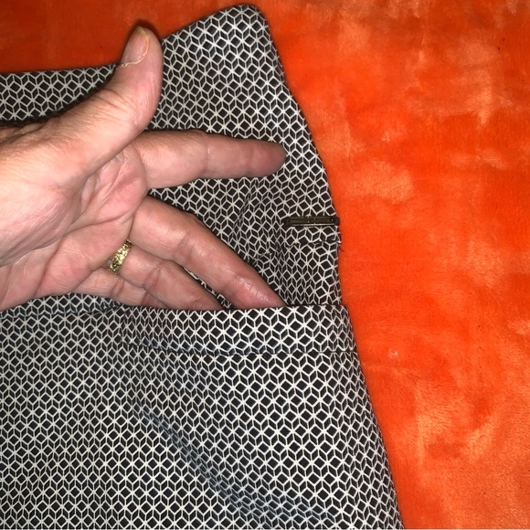 S.C. and Co. White & Black Geo Tummy Control Tennis Golf Pickleball Skort M - Picture 2 of 9